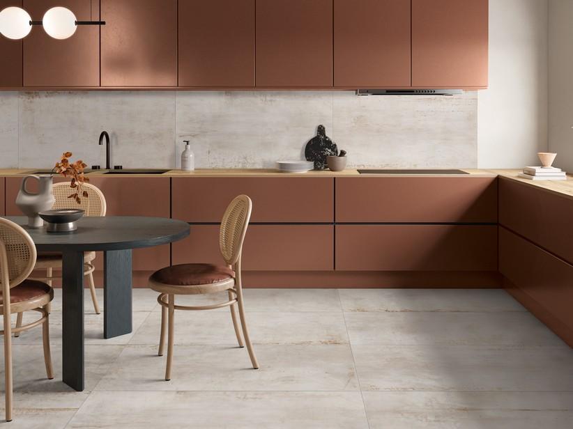 Fliese Blade White 60x120 Feinsteinzeug Metalloptik Weiß | IperCeramica