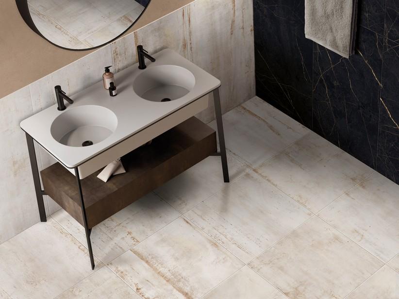 Fliese Blade White 60x60 Feinsteinzeug Metalloptik Weiß | IperCeramica