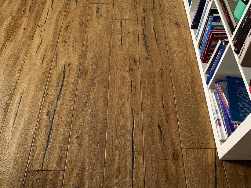 Parkett Eiche Rustikal Braun Handgehobelt - Memory Brown | IperCeramica