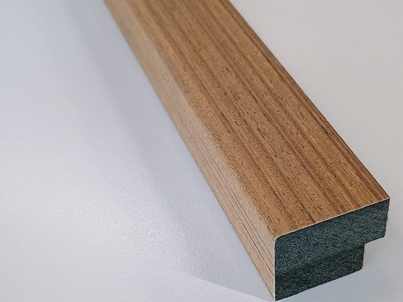 Endstück für dekoratikes Paneel Mikado Oak 27x2400 aus Eichenholz | IperCeramica