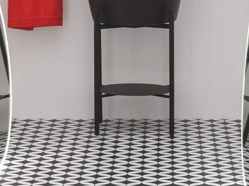 Halb-freistehender Waschbeckenunterbau Kracklite aus Edelstahl Schwarz Matt | IperCeramica