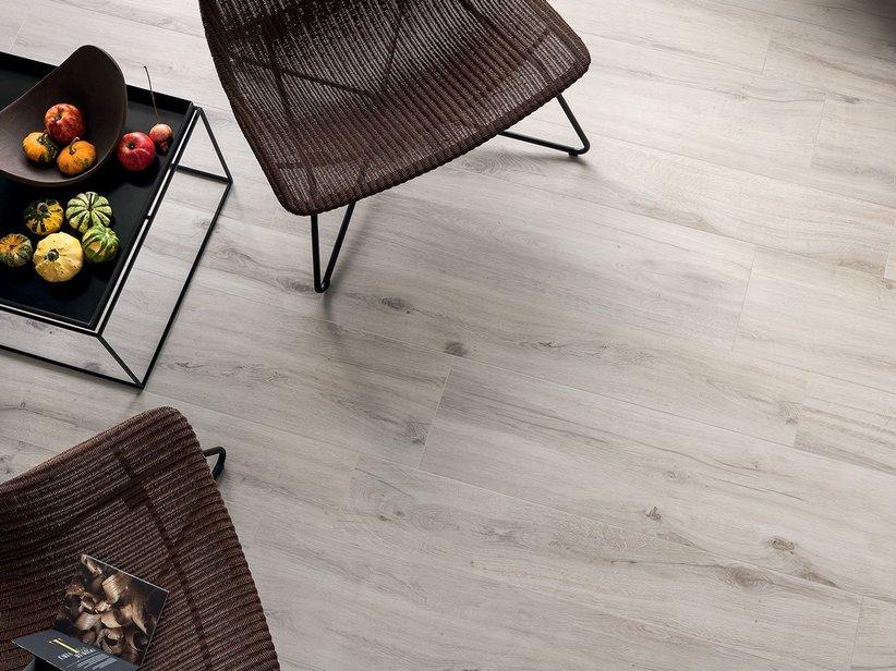Fliese Unique White 30X120 Feinsteinzeug Holzoptik Weiss | IperCeramica