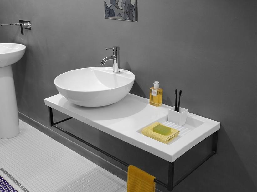 Console IL PIANO 100x46 cm en métal noir mat et plan en céramique blanc brillant | IperCeramica