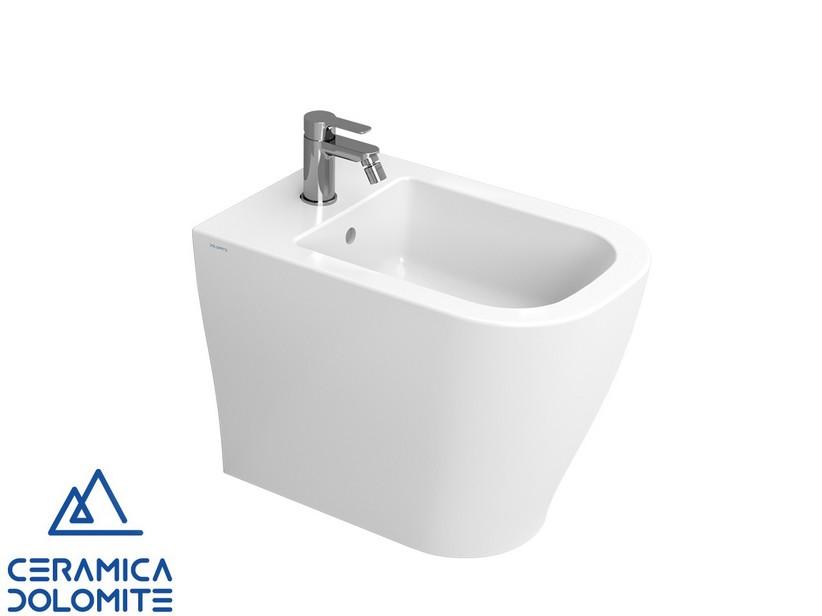 Bidet à poser adossé au mur Italia blanc brillant | IperCeramica