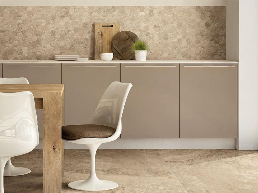 Mosaïque Elegance Travertino Beige 29x27 grès cérame effet marbre 3D beige | IperCeramica