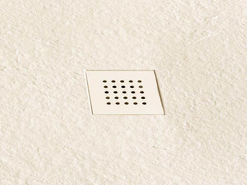 Grille cache-bonde HTR beige en inox avec trous ronds | IperCeramica