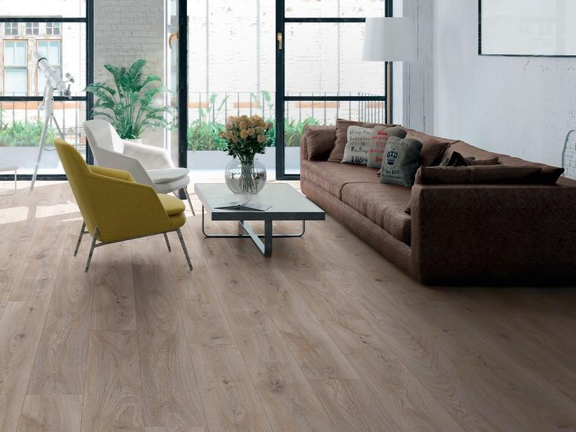 Sol stratifié résistant à l’eau Hardy Oak Large effet chêne naturel AC5 | IperCeramica