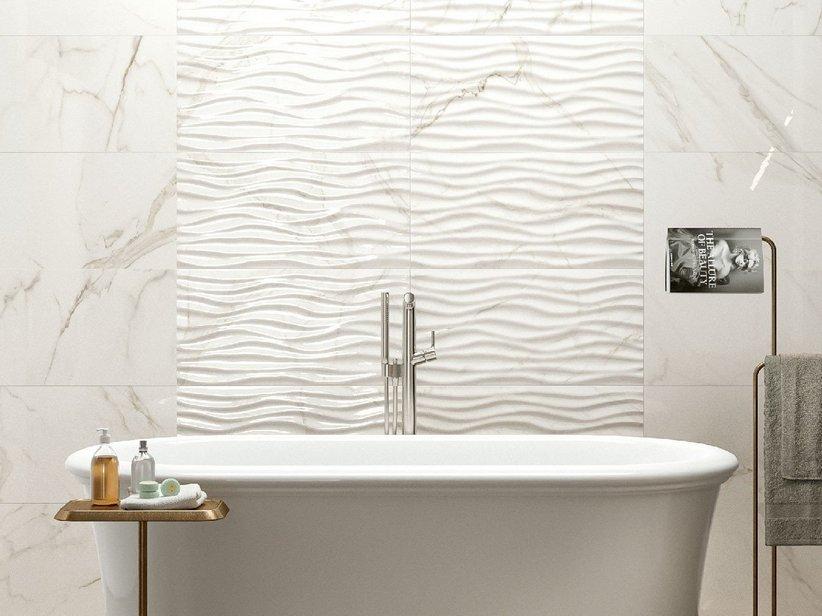 Carrelage mural Julia Wave Calacatta 35x70 effet vague 3D marbre blanc brillant | IperCeramica