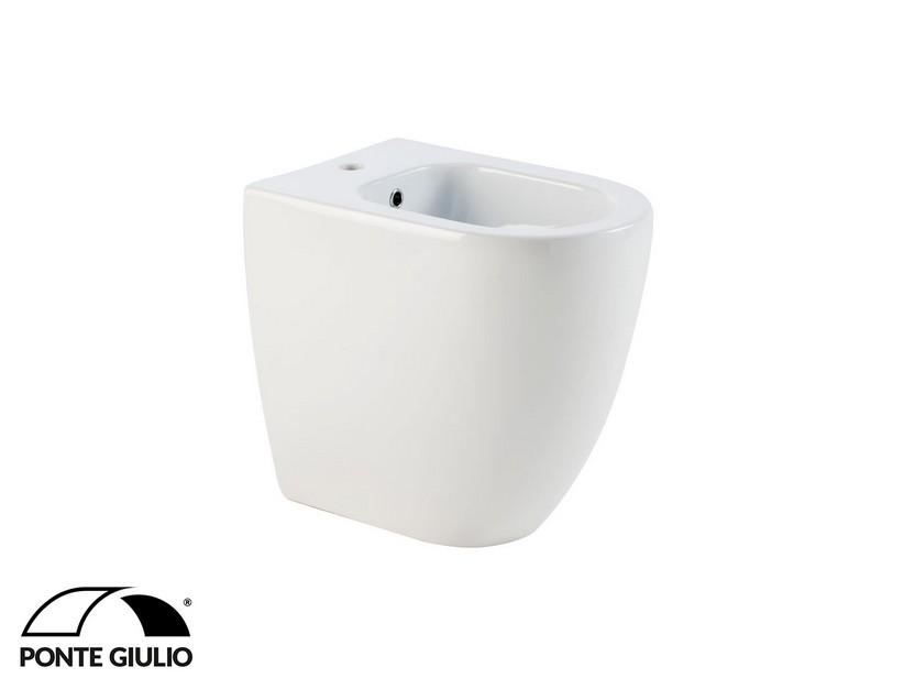 Bidet PMR à poser adossé au mur Acca50F blanc | IperCeramica