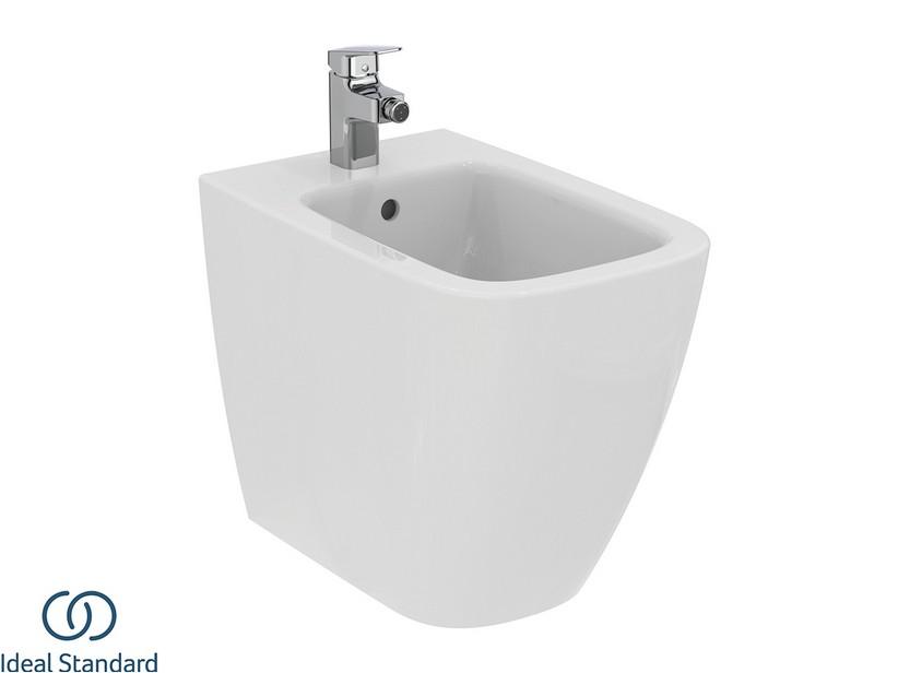 Bidet à poser Ideal Standard® i.Life B adossé au mur avec système MULTI blanc | IperCeramica