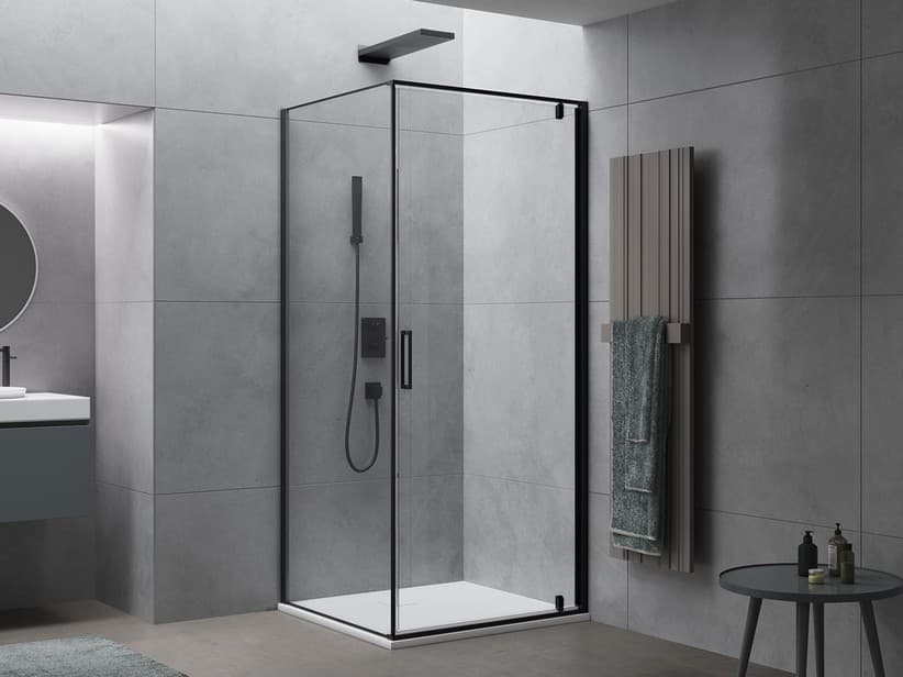 Cabine de douche d'angle Onda 80x70 H200 porte pivotante et paroi latérale verre 6 mm transparent et profilés noir mat | IperCeramica