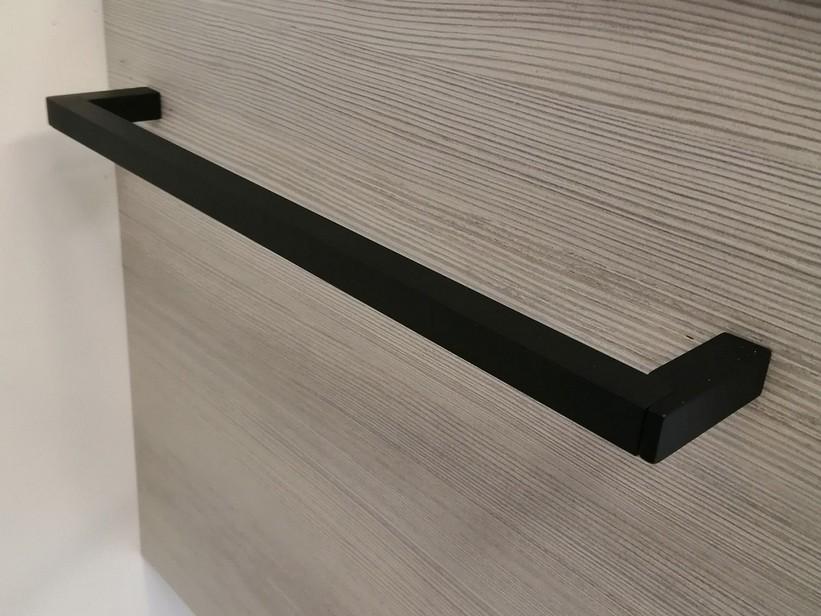 Porte-serviettes Proteo 36 cm noir mat | IperCeramica