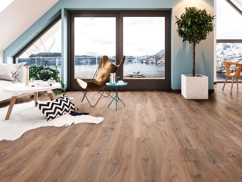 Sol stratifié résistant à l’eau Renaissance Oak Large effet bois chêne marron AC5 | IperCeramica