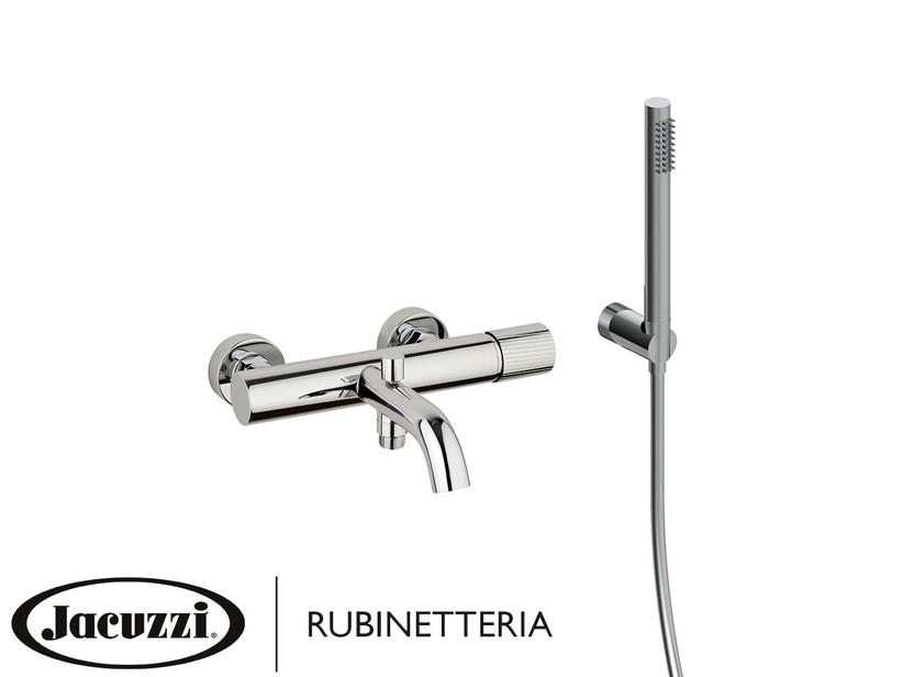 Mitigeur baignoire mural Jacuzzi® Giulia avec dotation en acier inox chrome | IperCeramica