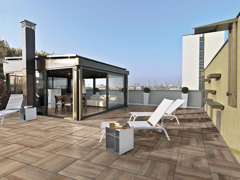 Carrelage Teakwood Brown XOUT 60x60 grès cérame extérieur 20mm d'épaisseur rectifié effet planche de bois | IperCeramica