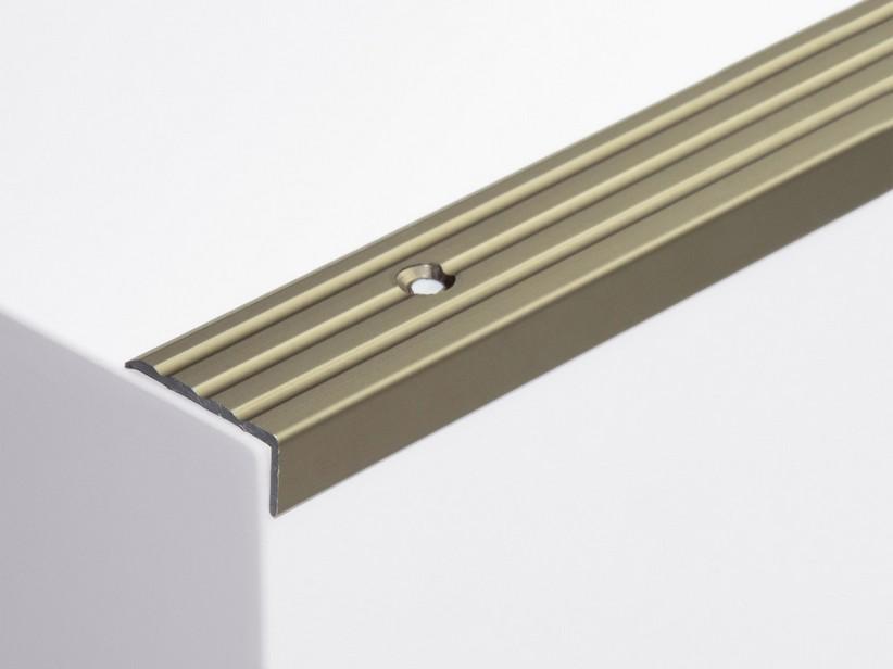 Treppenkantenprofil Global Lvt Step Titan 2-8mm 2,7m | IperCeramica Treppenkantenprofil Global Lvt Step Titan 2-8mm 2,7m | IperCeramica