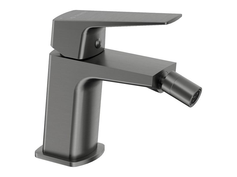 Bidetmischer Blur ohne Ablaufventil aus titanfarbenem PVD | IperCeramica Bidetmischer Blur ohne Ablaufventil aus titanfarbenem PVD | IperCeramica