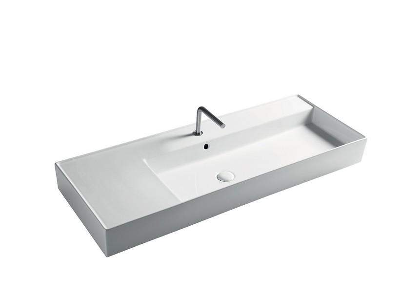 Waschbecken Unitop Twenty rechtes Becken 121x46 cm Weiß glänzend | IperCeramica Waschbecken Unitop Twenty rechtes Becken 121x46 cm Weiß glänzend | IperCeramica