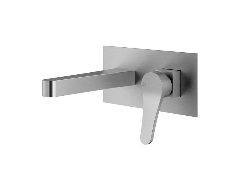 Waschtischarmatur an der Wand Mamba ohne Ablauf Chrom gebürstet | IperCeramica Waschtischarmatur an der Wand Mamba ohne Ablauf Chrom gebürstet | IperCeramica