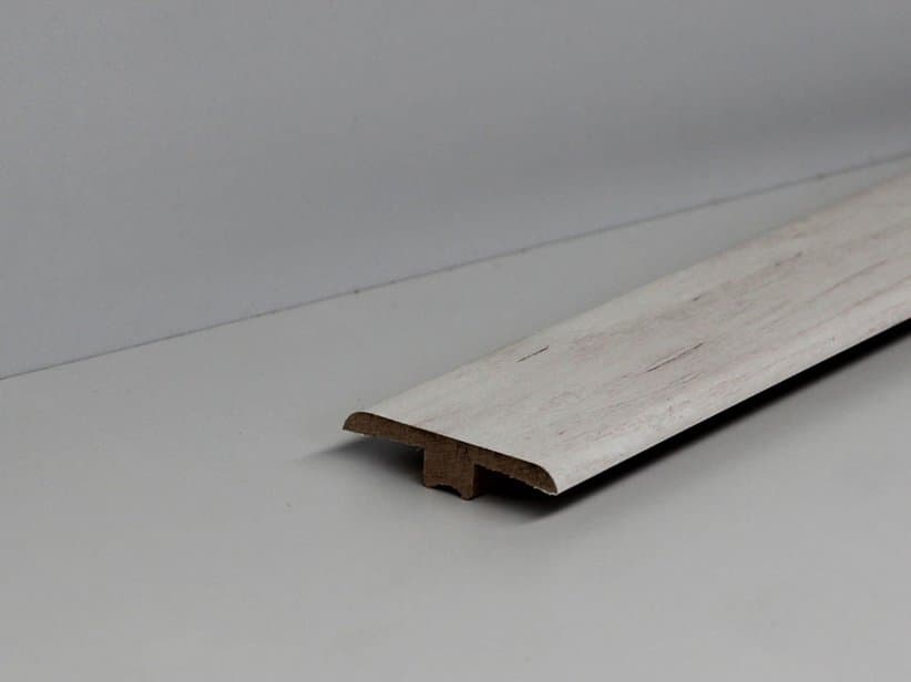 Trenn-und Abdeckprofil Eiche Cremeweiß MDF Länge 2,40m | IperCeramica Trenn-und Abdeckprofil Eiche Cremeweiß MDF Länge 2,40m | IperCeramica