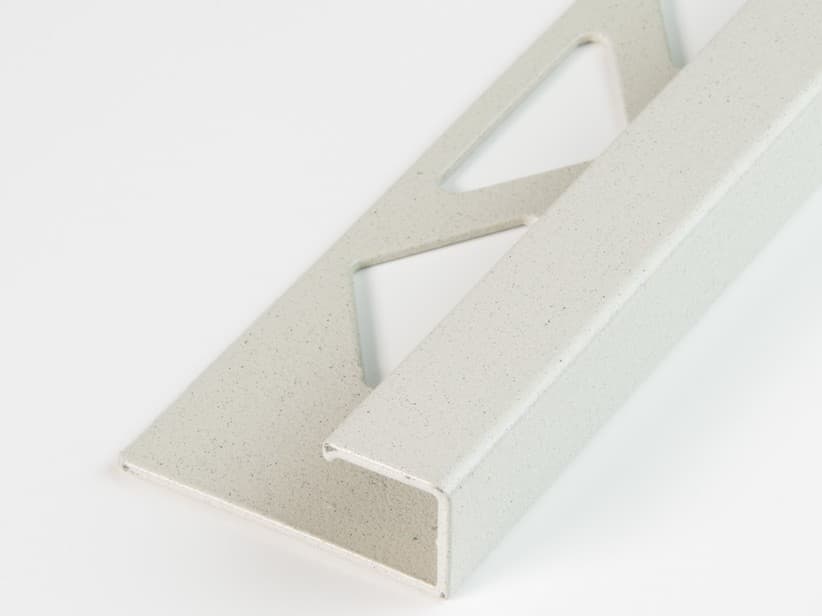 Eckprofil Global Square Aluminium Concrete Elfenbein Stärke 10 mm Länge 2,7 m | IperCeramica Eckprofil Global Square Aluminium Concrete Elfenbein Stärke 10 mm Länge 2,7 m | IperCeramica
