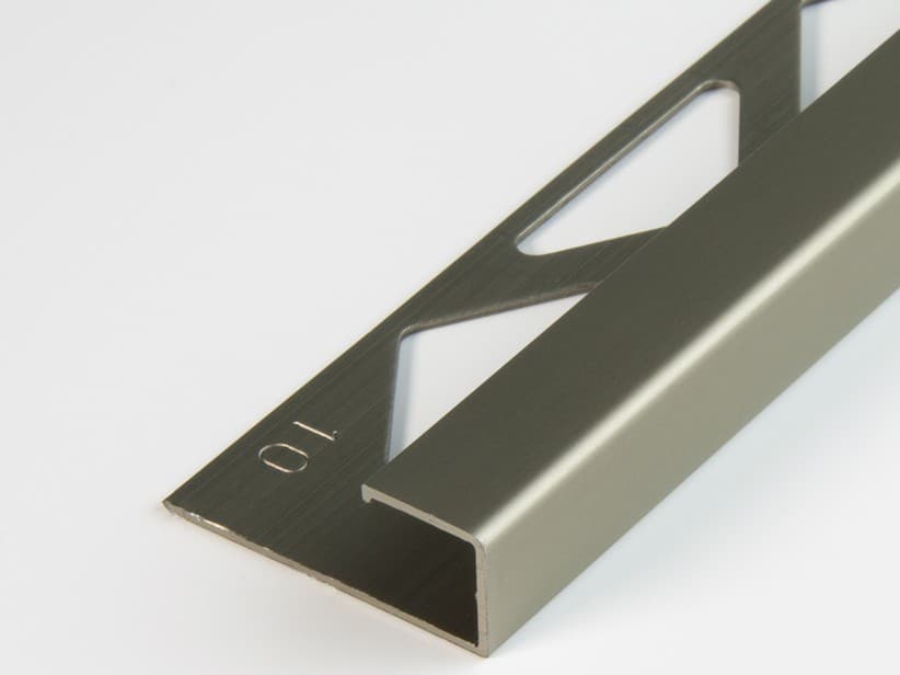 Eckprofil Global Square eloxiertes Aluminium Titan Stärke 10 mm Länge 2,7 m | IperCeramica Eckprofil Global Square eloxiertes Aluminium Titan Stärke 10 mm Länge 2,7 m | IperCeramica