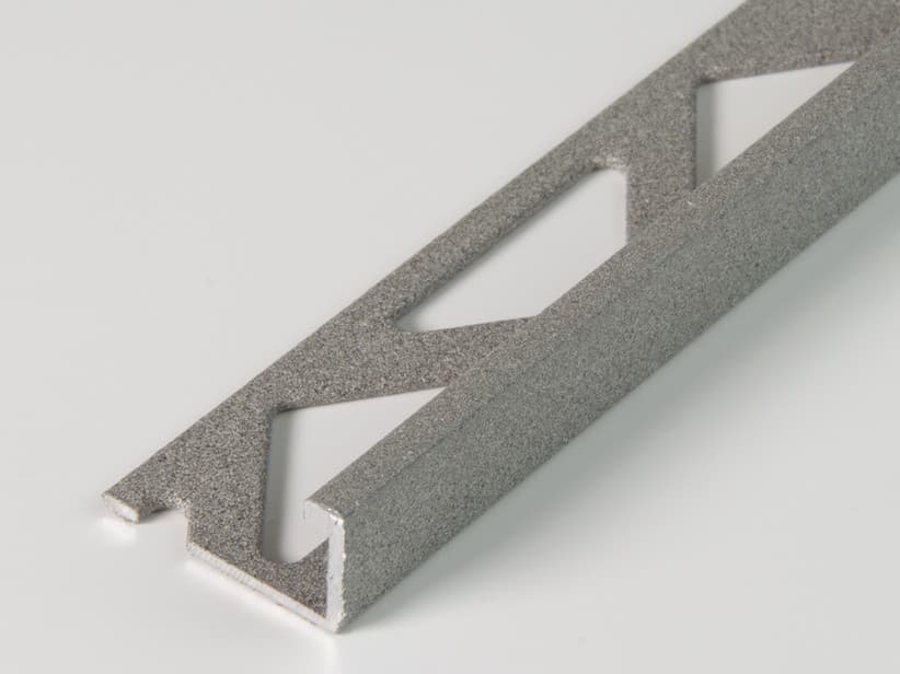 Eckprofil Global Floor Aluminium Concrete Grau Stärke 12,5 mm Länge 2,7 m | IperCeramica Eckprofil Global Floor Aluminium Concrete Grau Stärke 12,5 mm Länge 2,7 m | IperCeramica