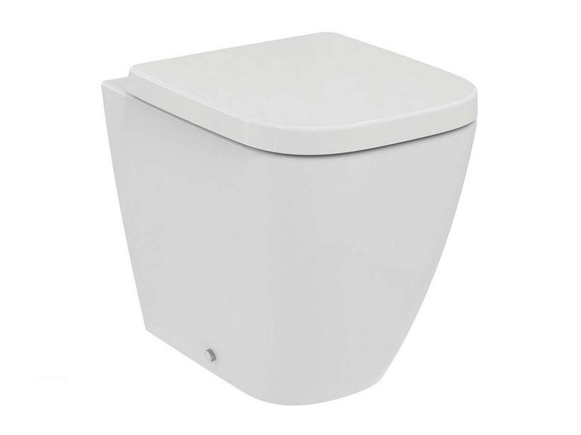 WC à poser Ideal Standard i.Life S Rimless adossé au mur blanc | IperCeramica WC à poser Ideal Standard i.Life S Rimless adossé au mur blanc | IperCeramica