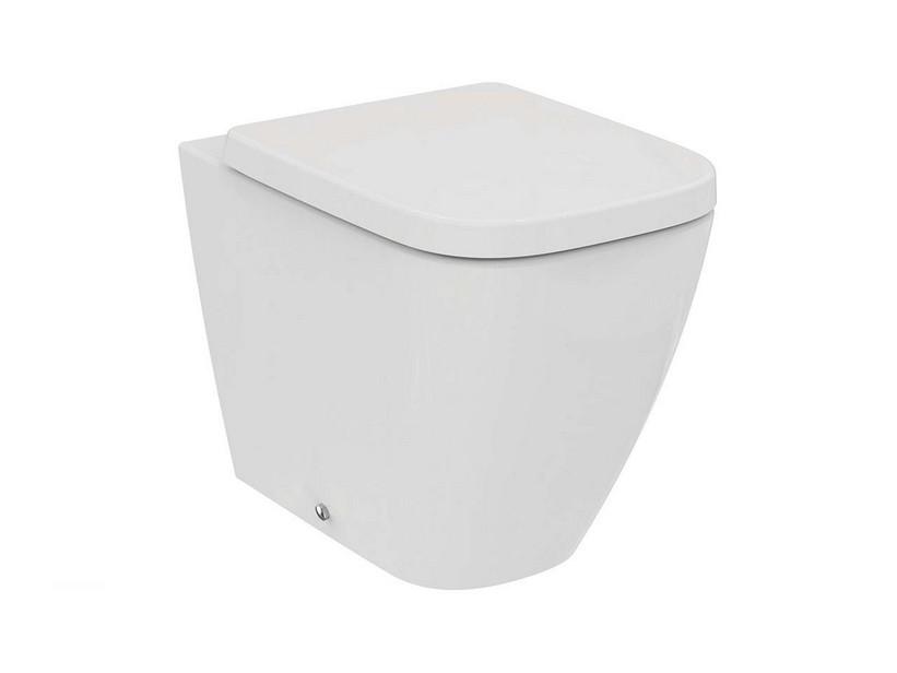 WC à poser Ideal Standard i.Life B Rimless adossé au mur blanc | IperCeramica WC à poser Ideal Standard i.Life B Rimless adossé au mur blanc | IperCeramica