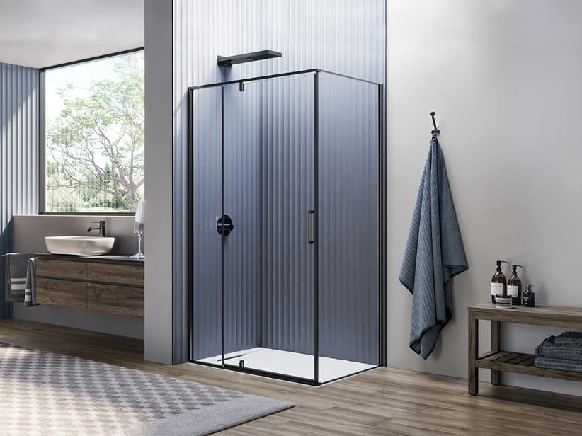 Cabine de douche d'angle Onda 120x70 H200 porte pivotante et paroi latérale verre 6 mm transparent et profilés noir mat | IperCeramica Cabine de douche d'angle Onda 120x70 H200 porte pivotante et paroi latérale verre 6 mm transparent et profilés noir mat | IperCeramica