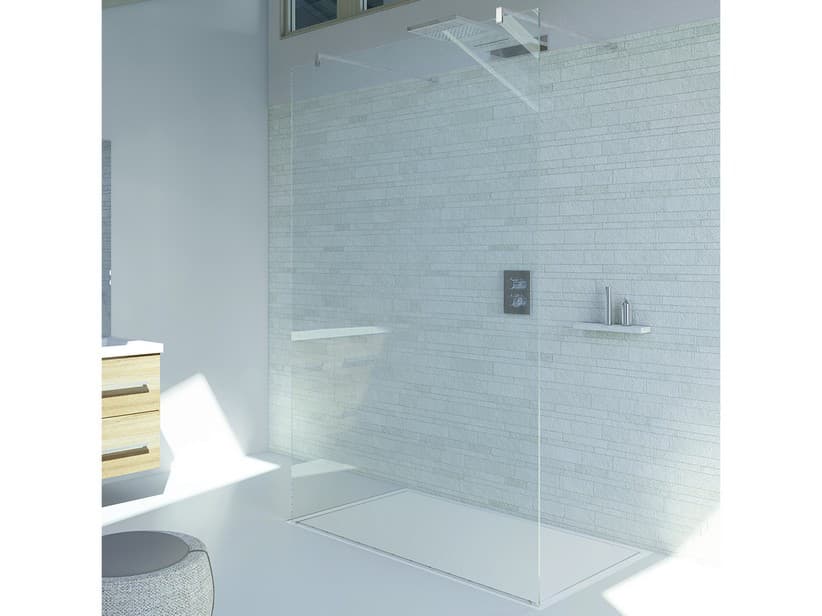 Paroi de douche à l’italienne Plano 136 cm H200 en îlot verre 8 mm transparent et profilés effet inox brossé | IperCeramica Paroi de douche à l’italienne Plano 136 cm H200 en îlot verre 8 mm transparent et profilés effet inox brossé | IperCeramica