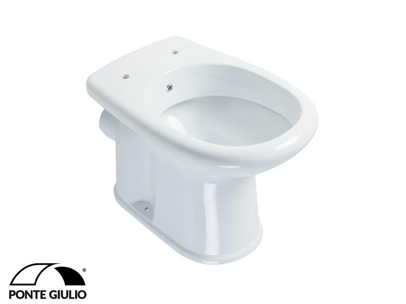 Behindertengerechtes Stand-WC/Bidet Standard H40 cm Abfluss an der Wand Weiß | IperCeramica Behindertengerechtes Stand-WC/Bidet Standard H40 cm Abfluss an der Wand Weiß | IperCeramica