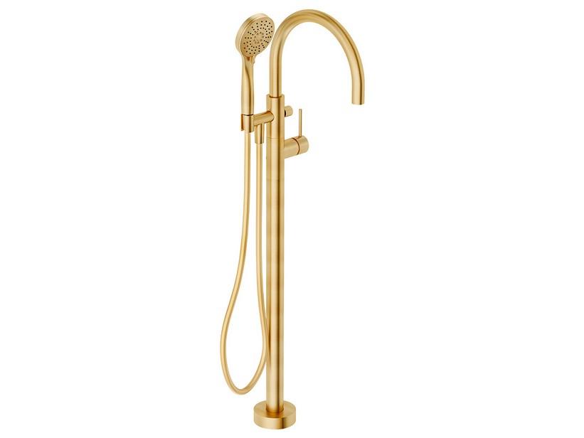 Einhebel-Badewannenarmatur Bora Freestanding mit Duschbrause-Halterung Gold gebürstet | IperCeramica Einhebel-Badewannenarmatur Bora Freestanding mit Duschbrause-Halterung Gold gebürstet | IperCeramica