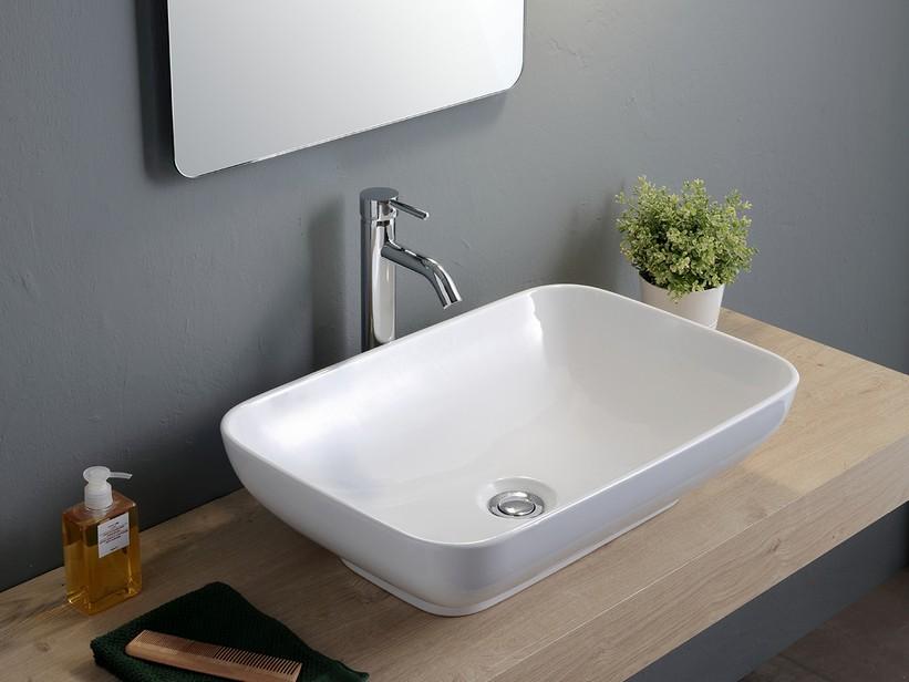 Waschbecken Le Ciotole, rechteckiges Design, 60x40x16 cm, aus glänzend weißer Keramik | IperCeramica Waschbecken Le Ciotole, rechteckiges Design, 60x40x16 cm, aus glänzend weißer Keramik | IperCeramica