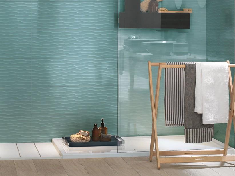 Wandfliese Fresh Turquoise Wave 25X76 Glänzend Wellenfläche 3D Türkis | IperCeramica Wandfliese Fresh Turquoise Wave 25X76 Glänzend Wellenfläche 3D Türkis | IperCeramica