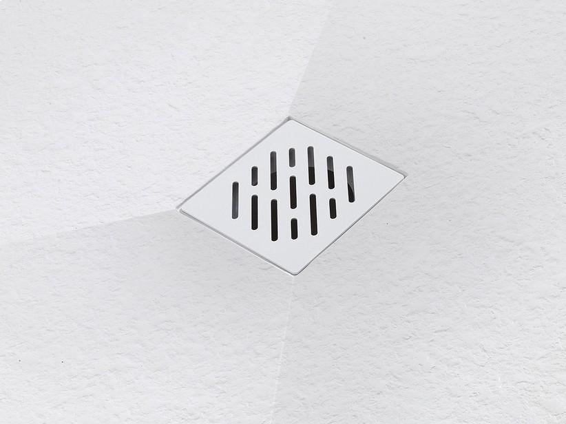 Gitter für Ablaufgarnitur Estetica mit schiefen Schlitzen weiß matt | IperCeramica Gitter für Ablaufgarnitur Estetica mit schiefen Schlitzen weiß matt | IperCeramica