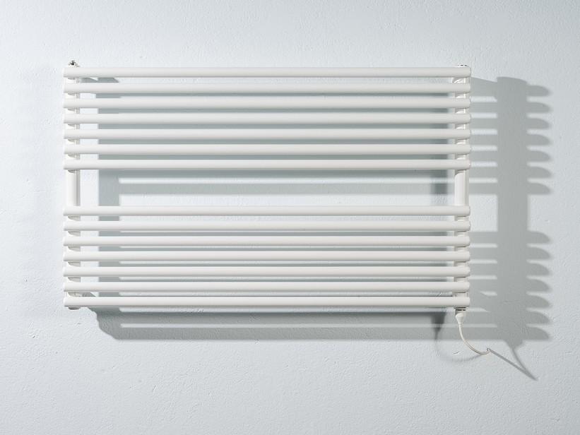 Elektrischer horizontaler Handtuch-Designheizkörper Mini Without L100XH61 Weiß matt | IperCeramica Elektrischer horizontaler Handtuch-Designheizkörper Mini Without L100XH61 Weiß matt | IperCeramica